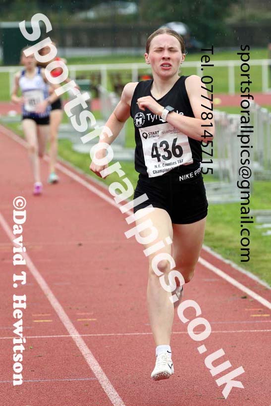 Women and Girls 800 metres, 2021 North Eastern Track and Field Champs., Middesbrough. Photo: David T. Hewitson/Sports for All Pics